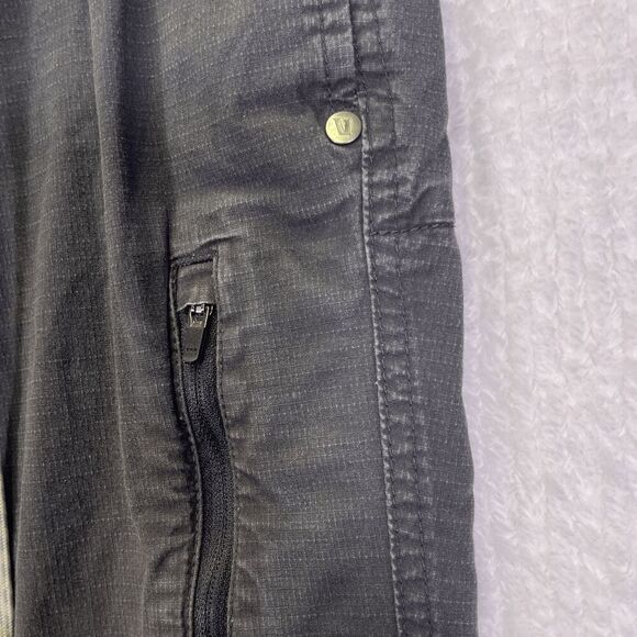 Vuori Men's Gray Chinos - Picture 4 of 9